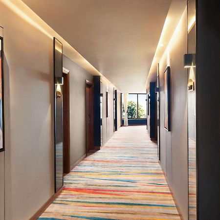 Ramada Encore By Wyndham Amritsar Airport Esterno foto